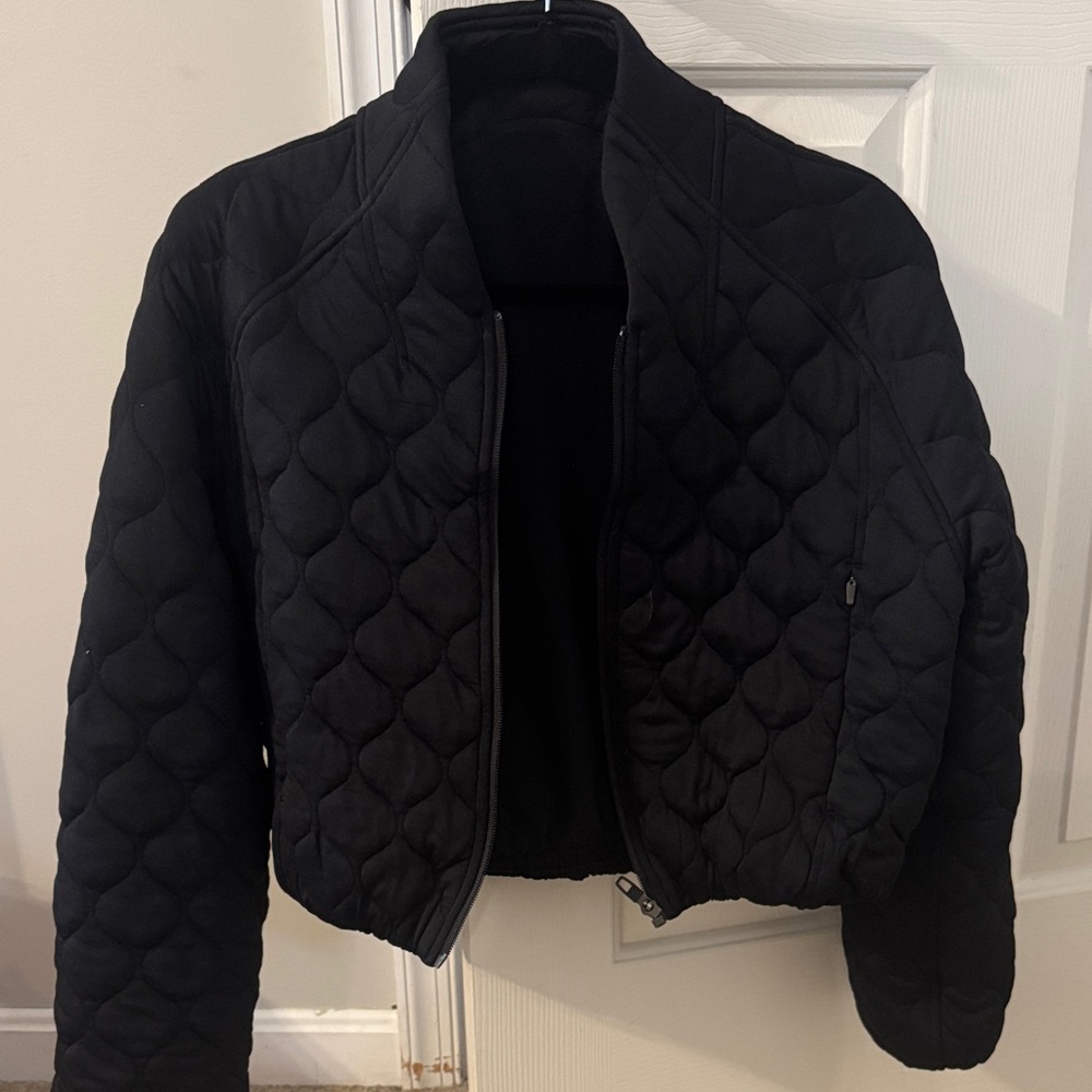 Lululemon thick black Quilted Bomber style Jacket - Women's Lightweight Zip-Up